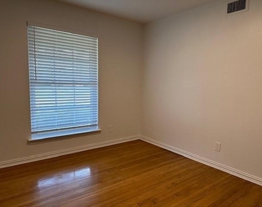 7017 Haverford Road - Photo Thumbnail 16