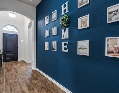 3129 Maverick Drive - Photo Thumbnail 2