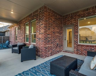 3129 Maverick Drive - Photo Thumbnail 29