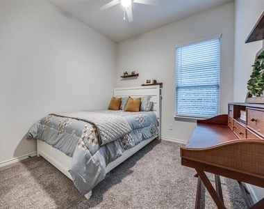 3129 Maverick Drive - Photo Thumbnail 25