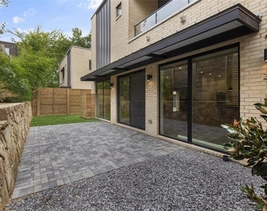 4420 Abbott Avenue - Photo Thumbnail 25