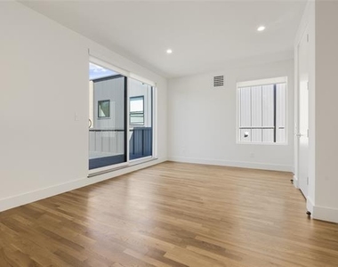 4420 Abbott Avenue - Photo Thumbnail 19