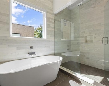4420 Abbott Avenue - Photo Thumbnail 16