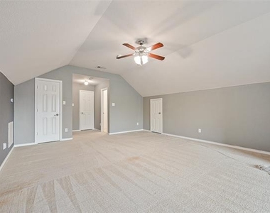 10005 Butte Meadows Drive - Photo Thumbnail 27