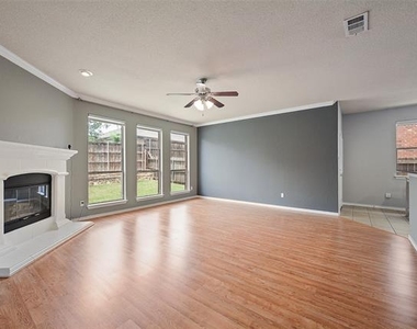 10005 Butte Meadows Drive - Photo Thumbnail 10