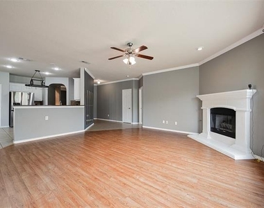 10005 Butte Meadows Drive - Photo Thumbnail 11