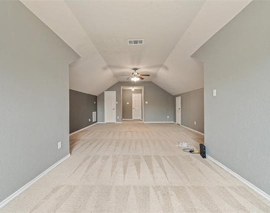 10005 Butte Meadows Drive - Photo Thumbnail 26