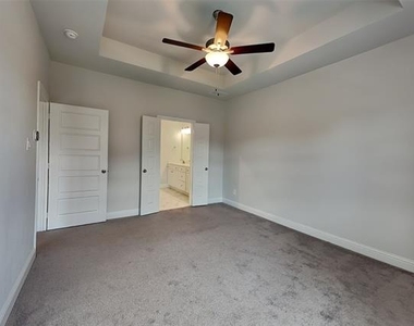 2232 Palomino Street - Photo Thumbnail 7