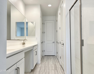 35991 W San Clemente Avenue - Photo Thumbnail 10
