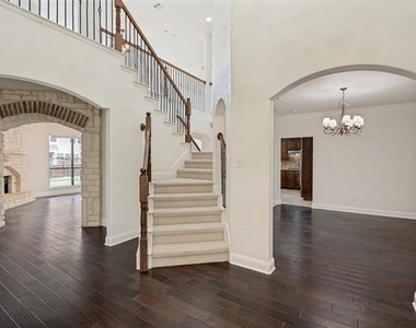 11523 Westlawn Lane - Photo Thumbnail 3