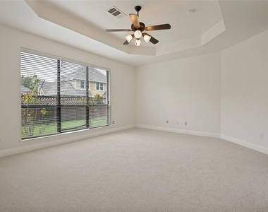 11523 Westlawn Lane - Photo Thumbnail 22