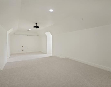 11523 Westlawn Lane - Photo Thumbnail 17