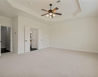 11523 Westlawn Lane - Photo Thumbnail 21