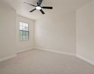 11523 Westlawn Lane - Photo Thumbnail 29
