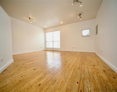 4343 Travis Street - Photo Thumbnail 4