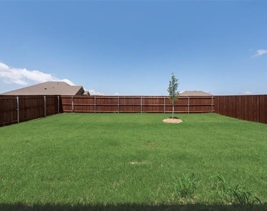 727 Dove Haven Way - Photo Thumbnail 23