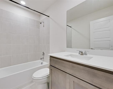 727 Dove Haven Way - Photo Thumbnail 19