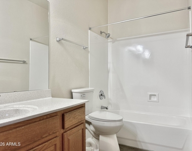 11824 W Windsor Avenue - Photo Thumbnail 14