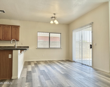 11824 W Windsor Avenue - Photo Thumbnail 5