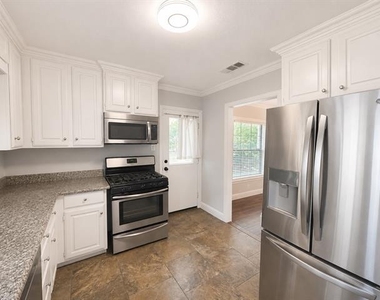 3835 Hawick Lane - Photo Thumbnail 1