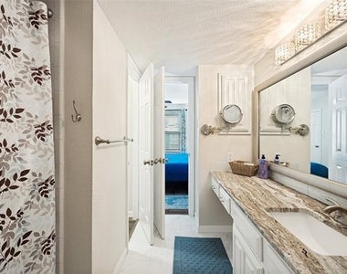 5626 Preston Oaks Road - Photo Thumbnail 13