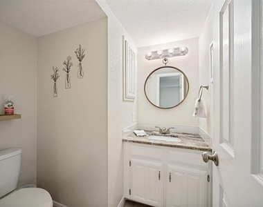 5626 Preston Oaks Road - Photo Thumbnail 7