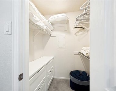 5626 Preston Oaks Road - Photo Thumbnail 17