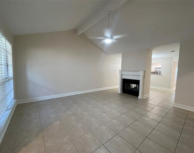 2916 Kathleen Lane - Photo Thumbnail 25