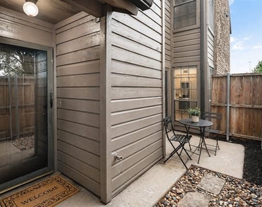 333 Melrose Drive - Photo Thumbnail 25