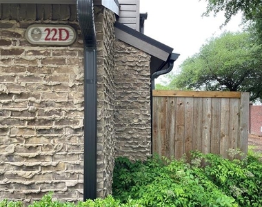 333 Melrose Drive - Photo Thumbnail 24