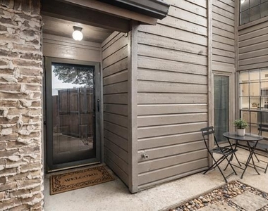 333 Melrose Drive - Photo Thumbnail 26