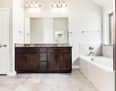 16609 Spence Park Lane - Photo Thumbnail 24