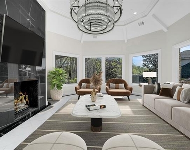 6363 Pintail Lane - Photo Thumbnail 3