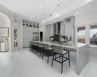 6363 Pintail Lane - Photo Thumbnail 2