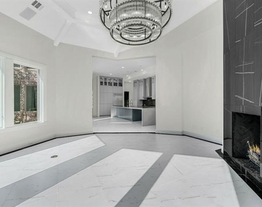 6363 Pintail Lane - Photo Thumbnail 28