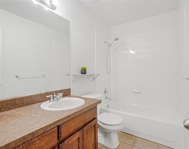 6528 Sierra Madre Drive - Photo Thumbnail 16