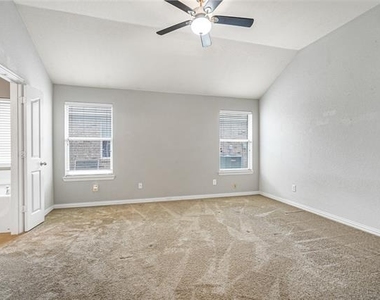 6528 Sierra Madre Drive - Photo Thumbnail 10