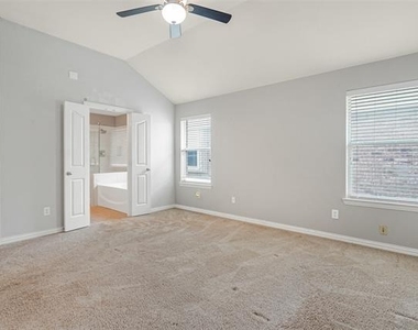6528 Sierra Madre Drive - Photo Thumbnail 9