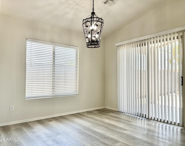 38564 N La Grange Lane - Photo Thumbnail 7