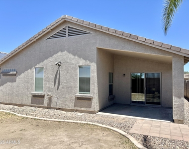 38564 N La Grange Lane - Photo Thumbnail 22