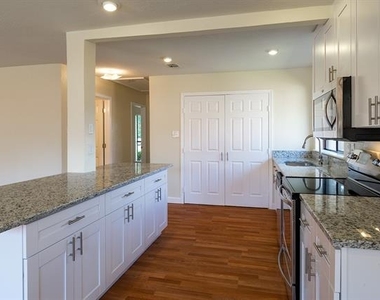6536 Bronze Leaf Drive - Photo Thumbnail 18