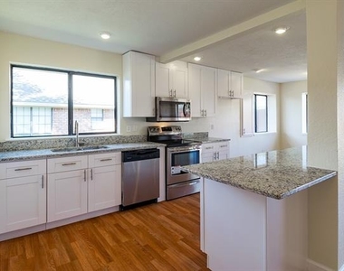 6536 Bronze Leaf Drive - Photo Thumbnail 19