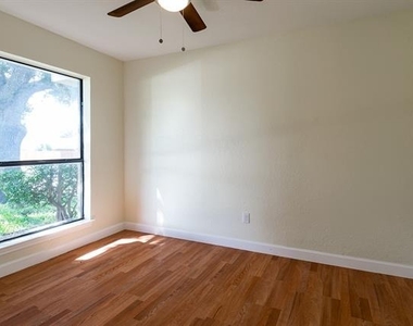 6536 Bronze Leaf Drive - Photo Thumbnail 24