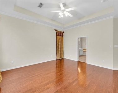 3920 Autumn Lane - Photo Thumbnail 20