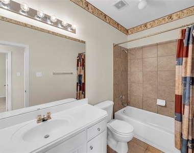 3920 Autumn Lane - Photo Thumbnail 31
