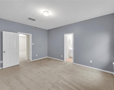 3920 Autumn Lane - Photo Thumbnail 27