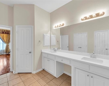3920 Autumn Lane - Photo Thumbnail 22