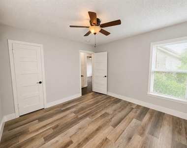 1817 Brittain Street - Photo Thumbnail 9