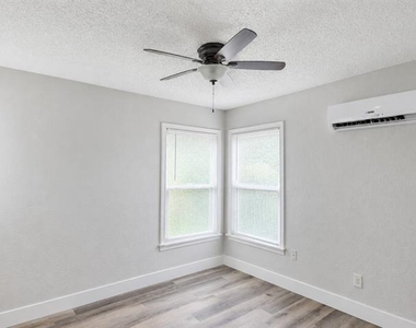 1817 Brittain Street - Photo Thumbnail 11