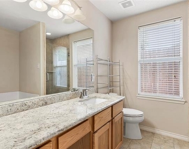 522 Colt Drive - Photo Thumbnail 24
